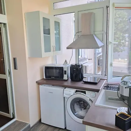 Sea Vibes - Free Public Parking, Wifi, Cable & Smart Tv, 0,9 Km To شقة *