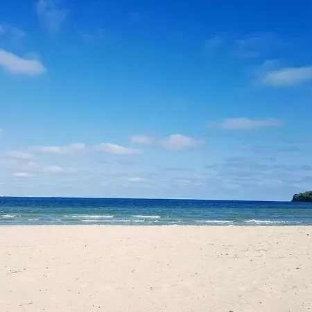 Sea Vibes - Free Public Parking, Wifi, Cable & Smart Tv, 0,9 Km To فارنا