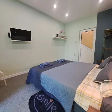 شقة Sea Vibes - Free Public Parking, Wifi, Cable & Smart Tv, 0,9 Km To *