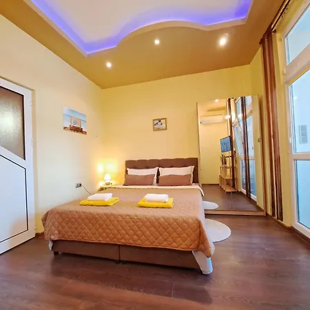 شقة Sea Vibes - Free Public Parking, Wifi, Cable & Smart Tv, 0,9 Km To فارنا