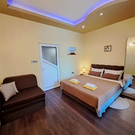 شقة Sea Vibes - Free Public Parking, Wifi, Cable & Smart Tv, 0,9 Km To *