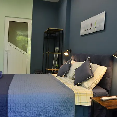 Sea Vibes - Free Public Parking, Wifi, Cable & Smart Tv, 0,9 Km To *