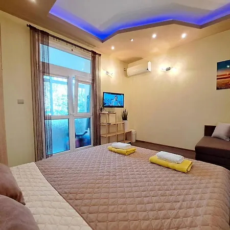 Appartamento Sea Vibes - Free Public Parking, Wifi, Cable & Smart Tv, 0,9 Km To Varna